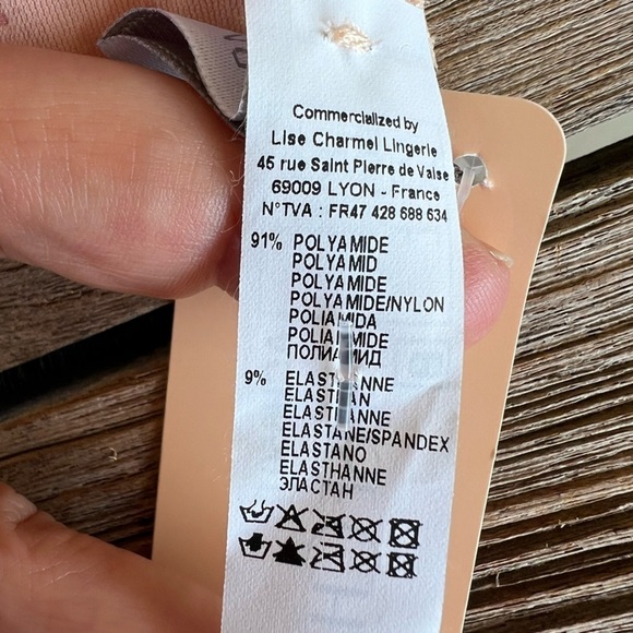 Lise Charmel Caprice En Dentelle Luxury Soft Cup Bra ACH6501 Caprice Peche NWT - Picture 13 of 13